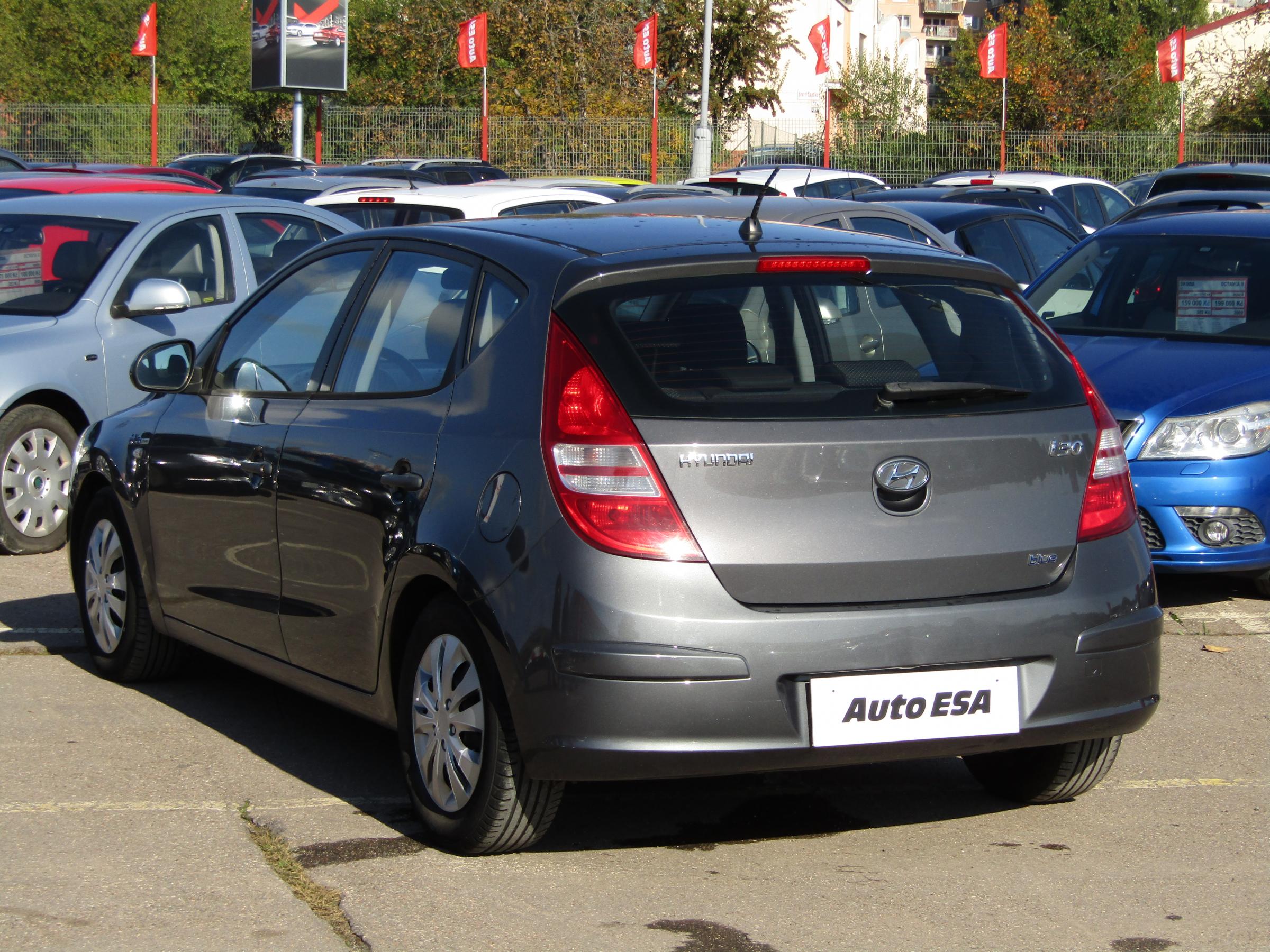 Hyundai i30, 2010 - pohled č. 6