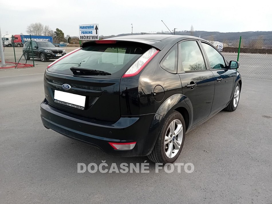 Ford Focus 1.6i 