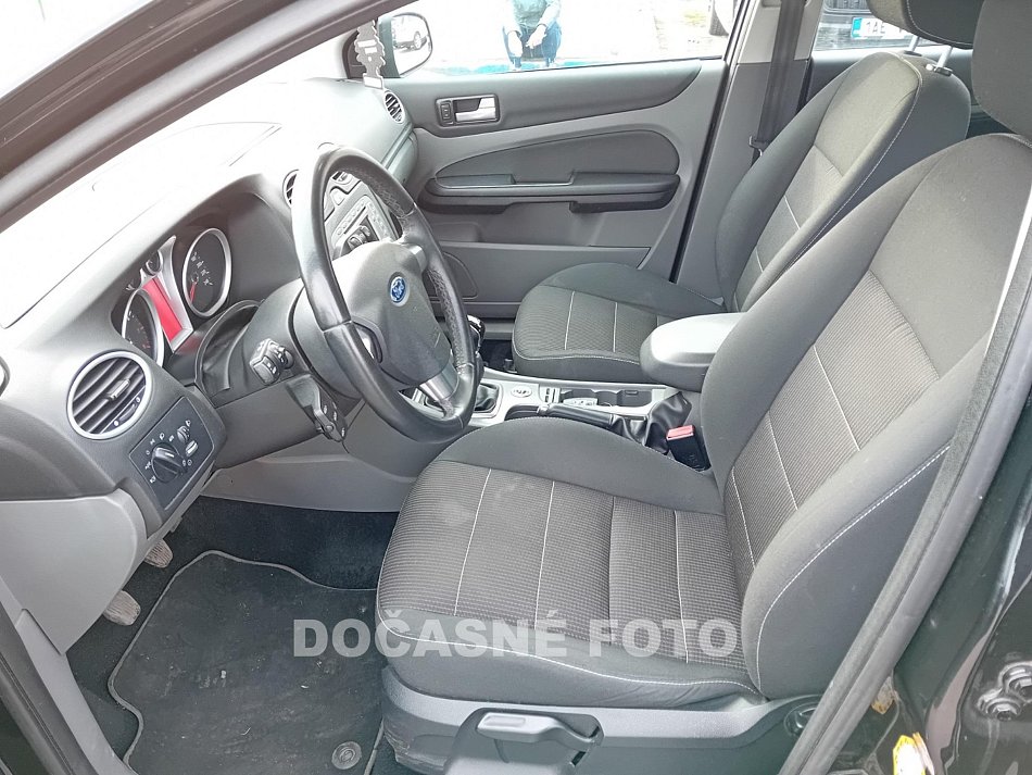 Ford Focus 1.6i 