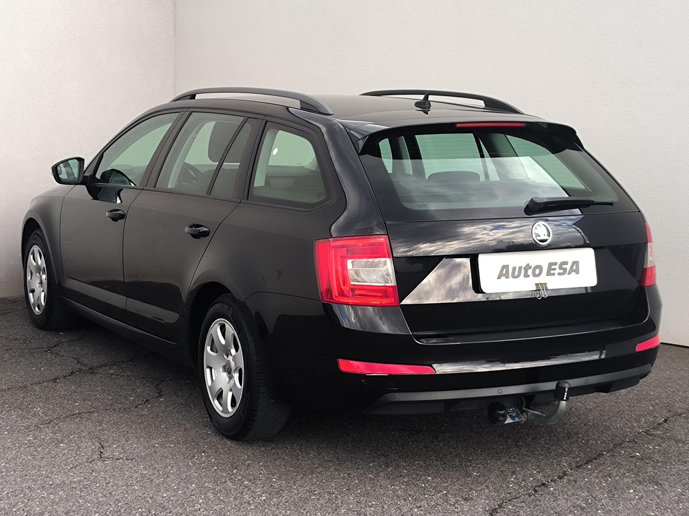 Škoda Octavia III, 2017 - pohled č. 6