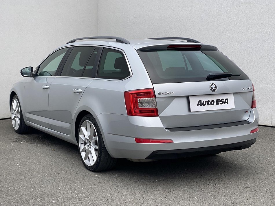 Škoda Octavia III 2.0 TDi Elegance 4x4