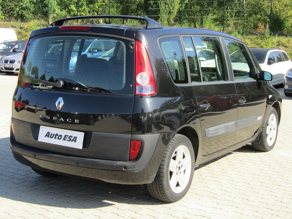 Renault Espace 2.2DCi 