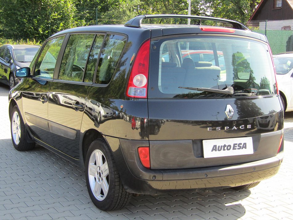 Renault Espace 2.2DCi 