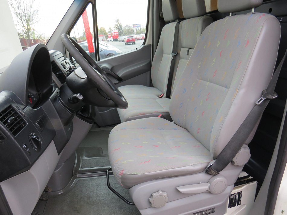 Volkswagen Crafter 2.5TDi  L2H2