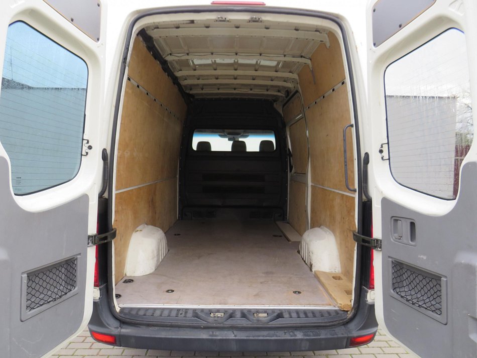 Volkswagen Crafter 2.5TDi  L2H2