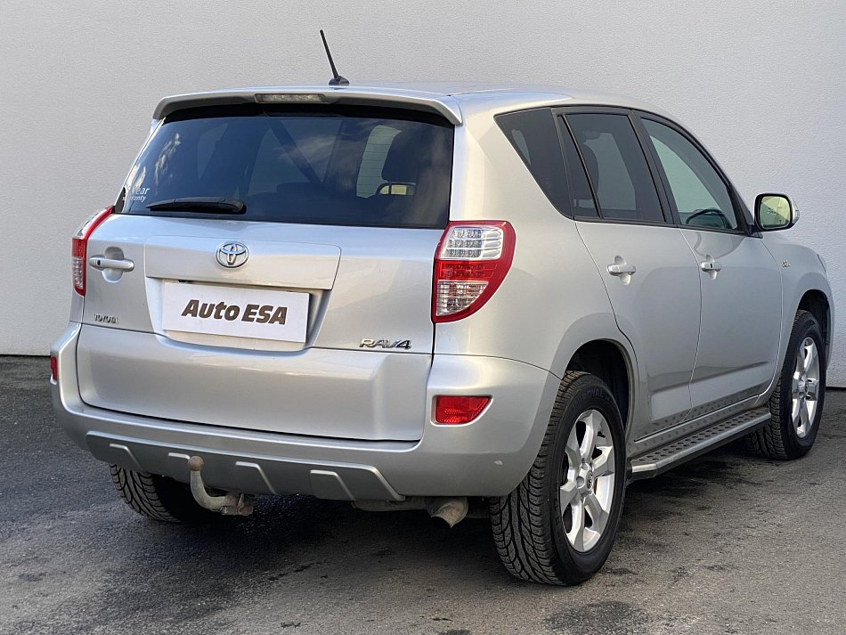 Toyota RAV4 2.2 D-4D Executive 4x4