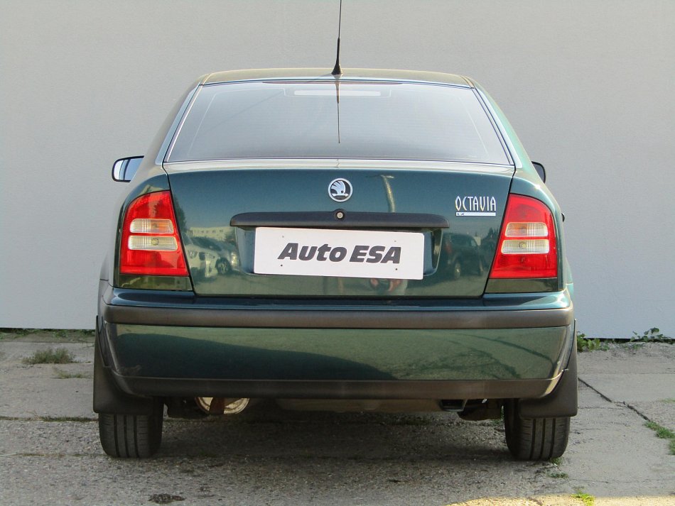 Škoda Octavia 1.6i 