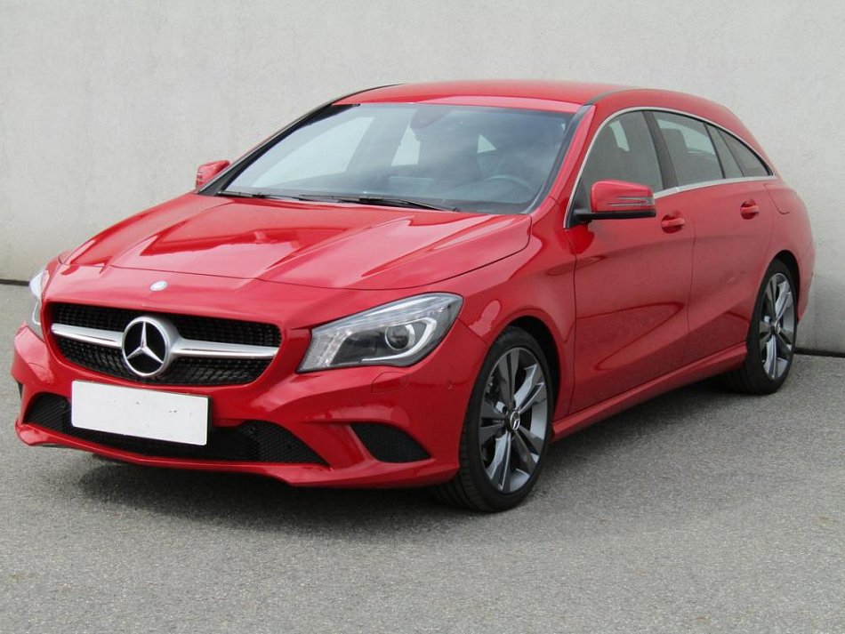 Mercedes-Benz CLA 1.6T 