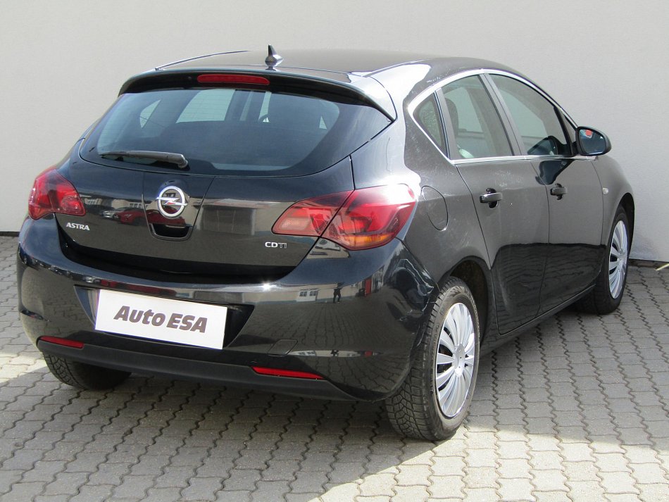 Opel Astra 1.7CDTi 