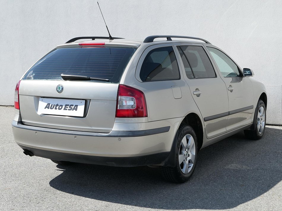 Škoda Octavia II 2.0 FSI  4x4