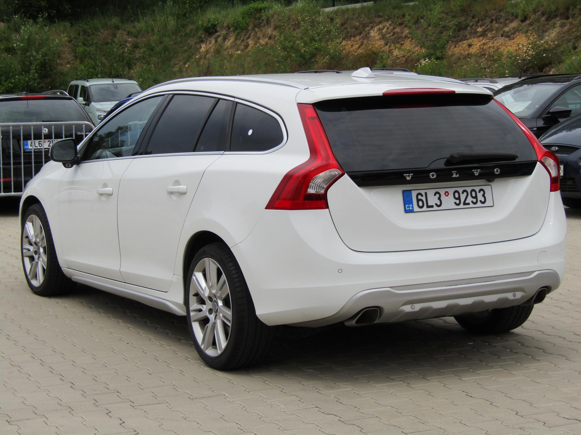 Volvo V60, 2011 - pohled č. 6