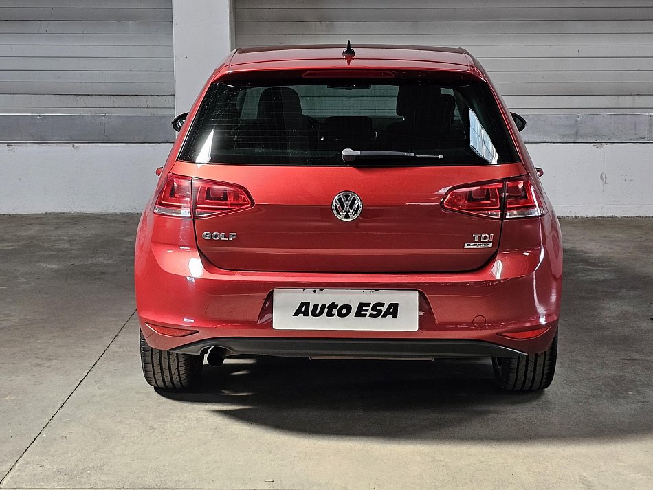 Volkswagen Golf 1.6 TDi 