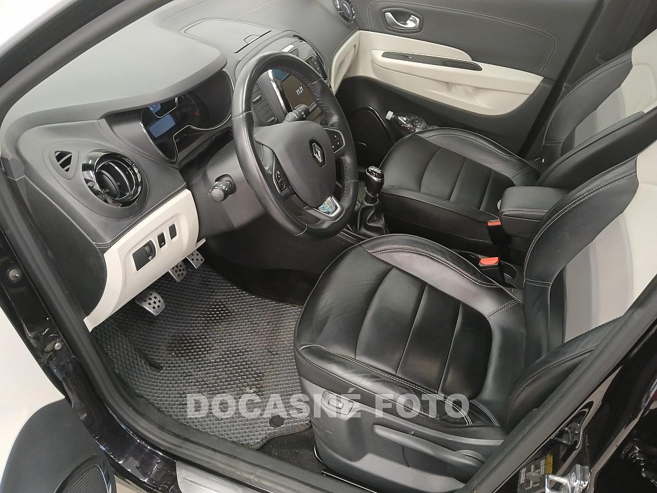 Renault Captur 1.5 dCi Initiale Paris