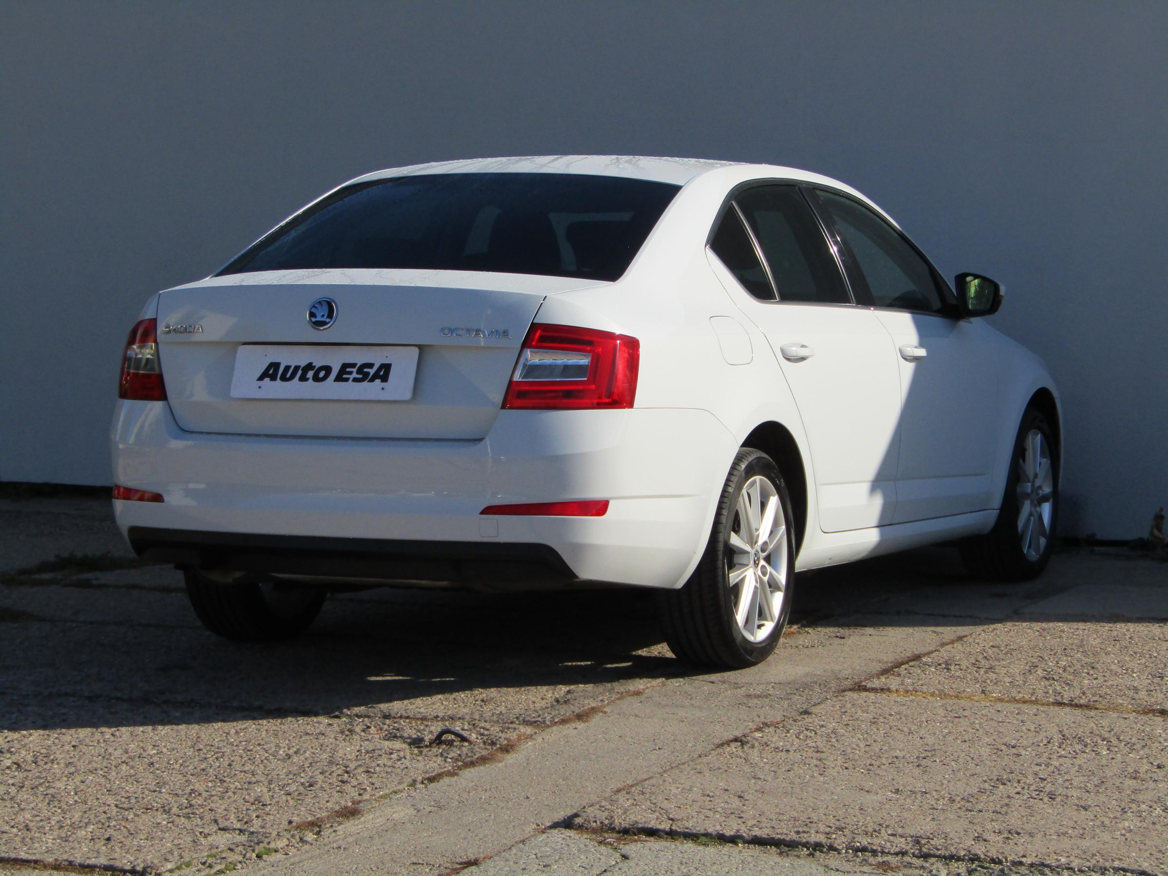 Škoda Octavia III, 2016 - pohled č. 6