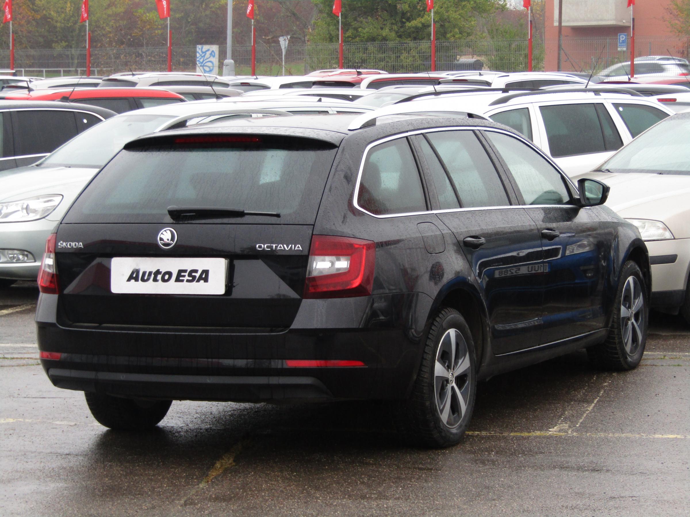 Škoda Octavia III, 2018 - pohled č. 4