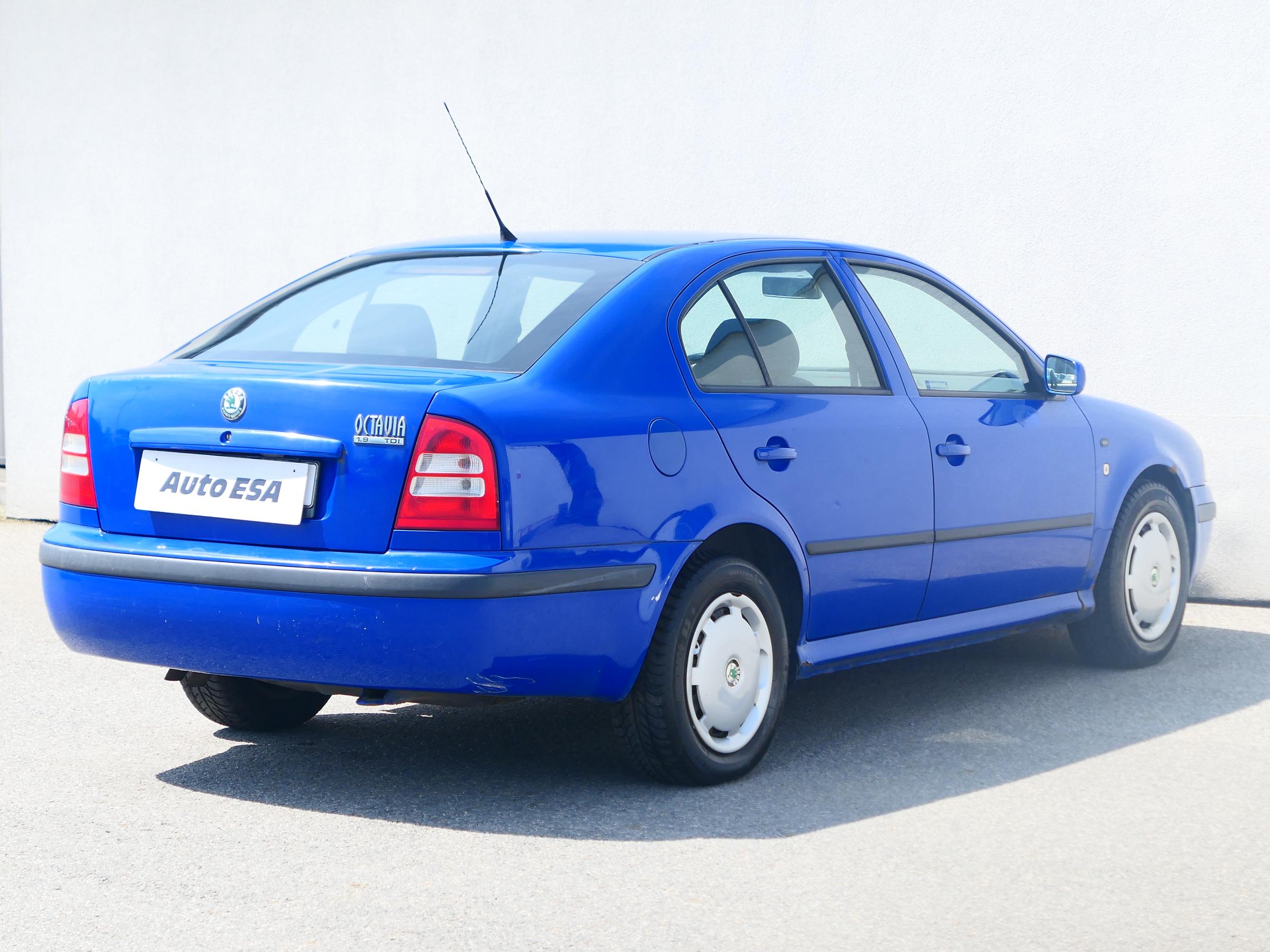 Škoda Octavia, 2004 - pohled č. 4