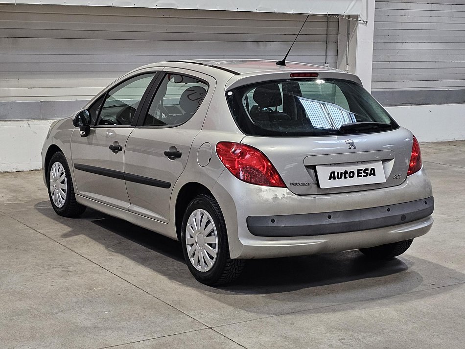 Peugeot 207 1.4 HDI 