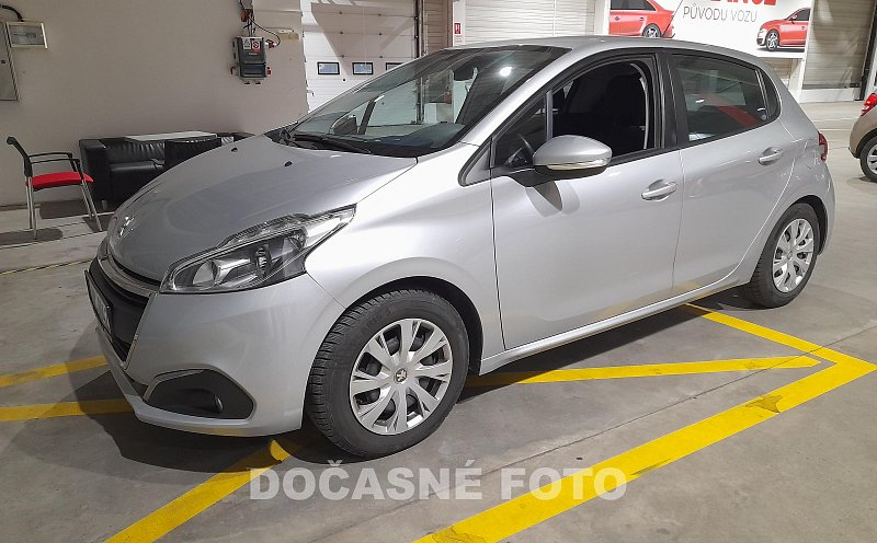 Peugeot 208 1.2 