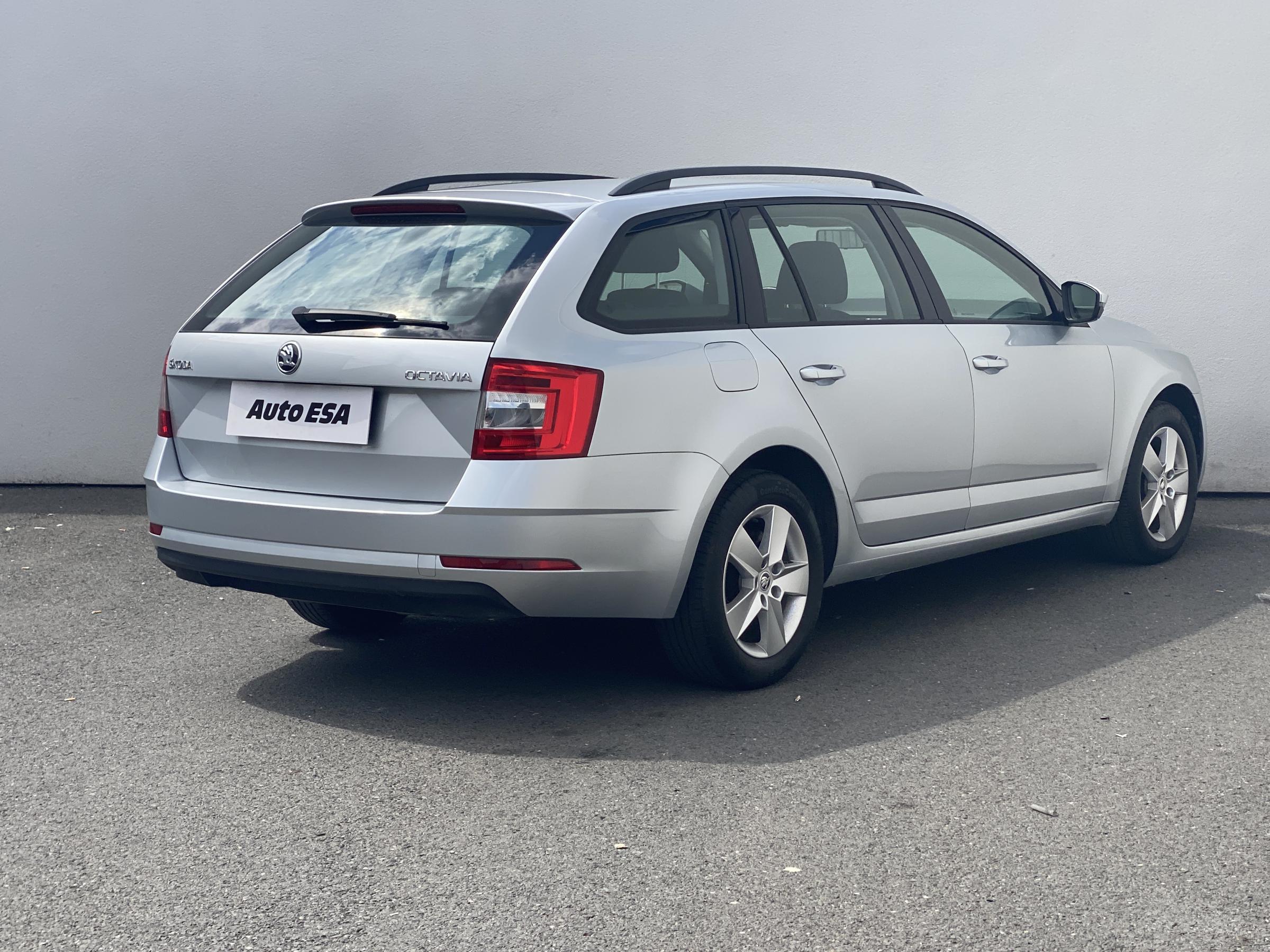 Škoda Octavia III, 2018 - pohled č. 4