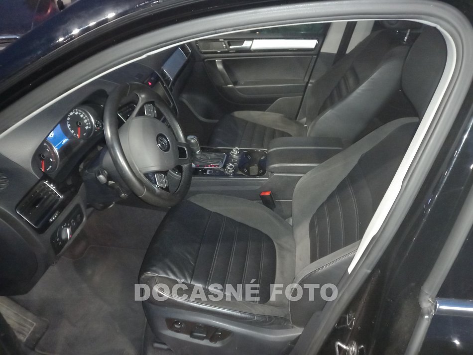 Volkswagen Touareg 3.0 TDi  4x4