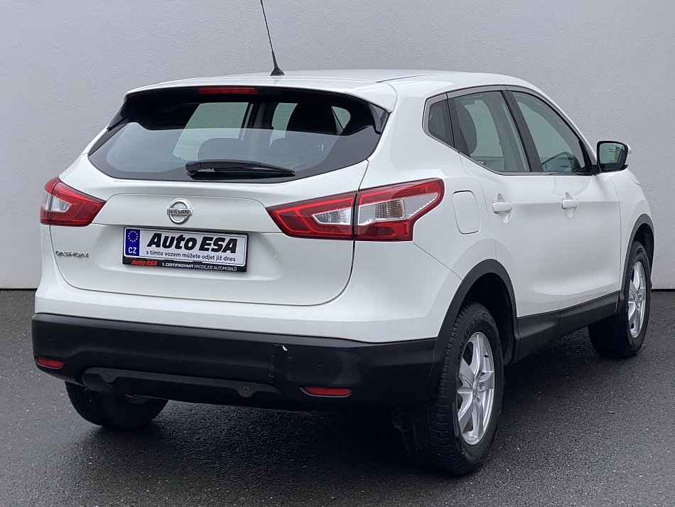 Nissan Qashqai 1.2 DiG-T Acenta