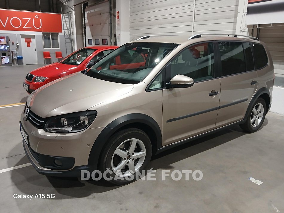 Volkswagen Touran 2.0 TDi 