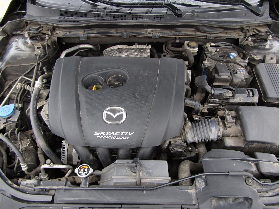 Mazda 6 2.5i Revolution