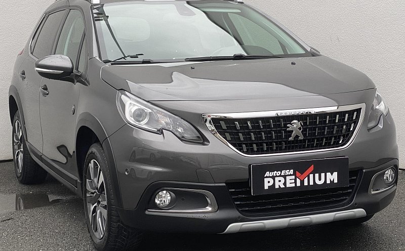 Peugeot 2008 1.2PT Crossway