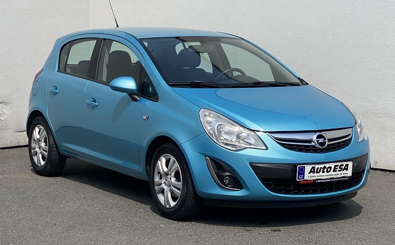 Opel Corsa 1.2i Satelitte