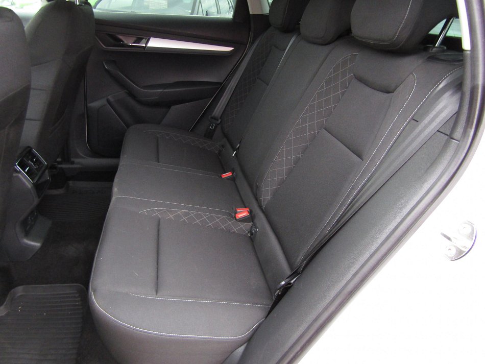 Škoda Karoq 1.6 TDi 