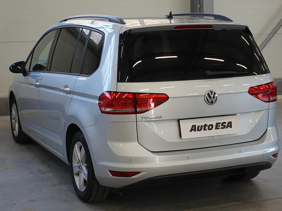 Volkswagen Touran 1.6TDi 