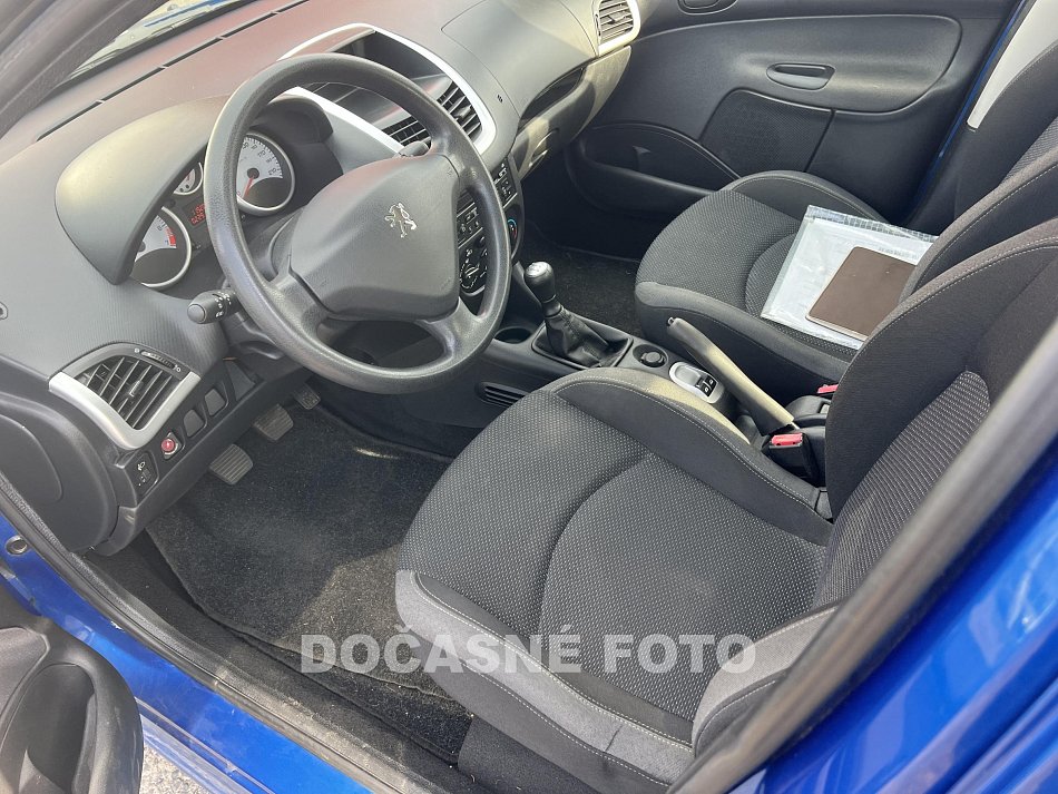 Peugeot 206 1.4i  +