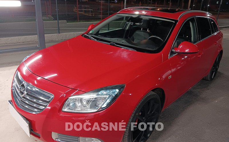 Opel Insignia 2.0T 