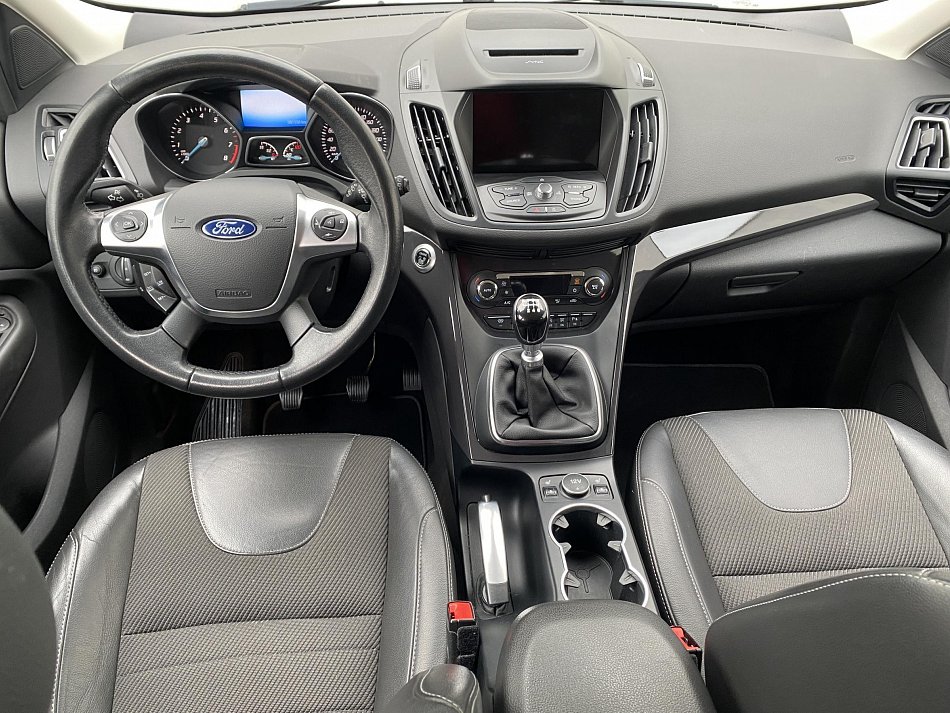 Ford Kuga 1.5EB Titanium