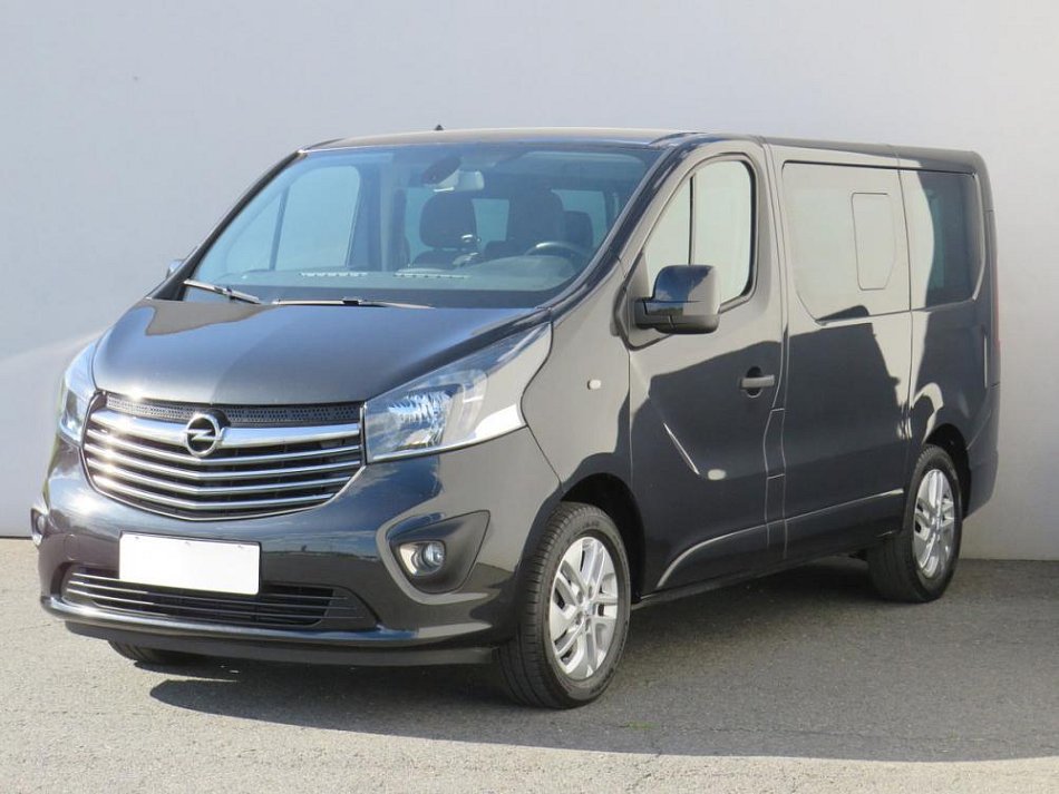 Opel Vivaro 1.6dCi Bussines L2 9míst