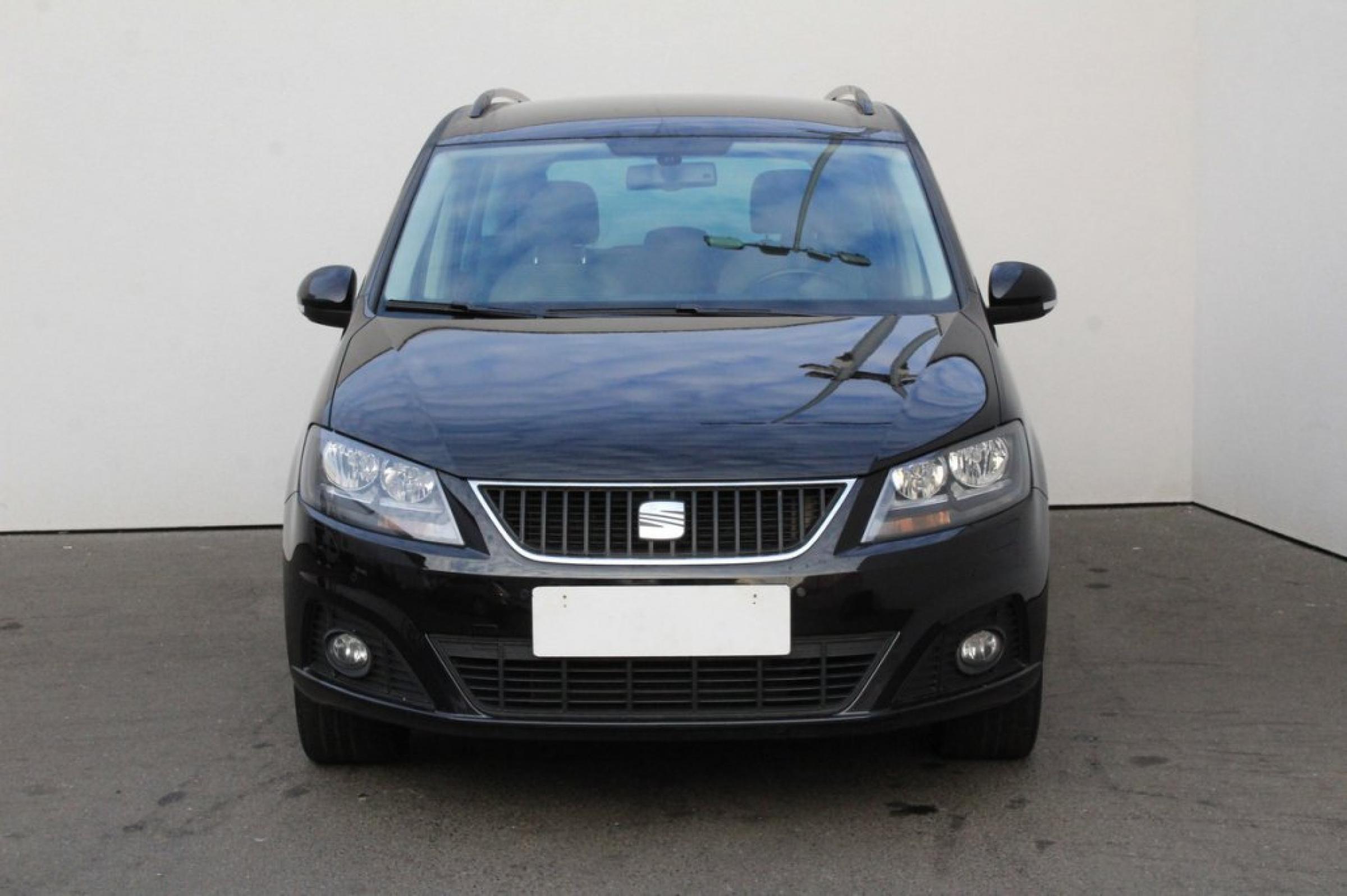 Seat Alhambra, 2013 - pohled č. 2