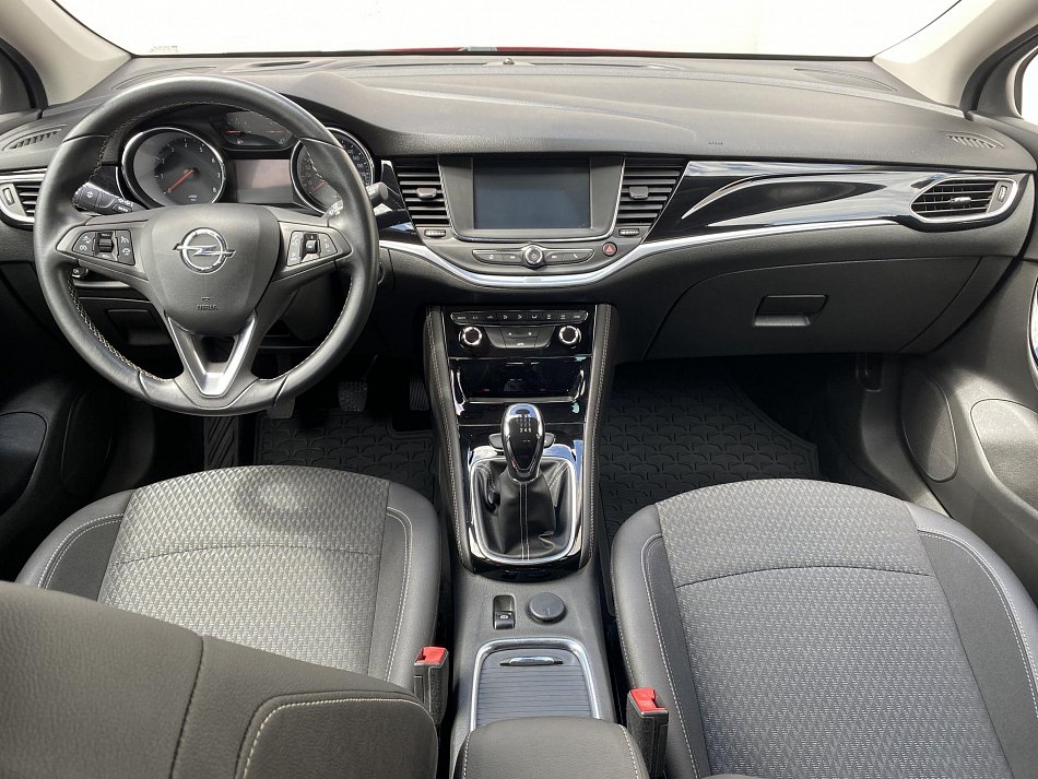 Opel Astra 1.4 T 