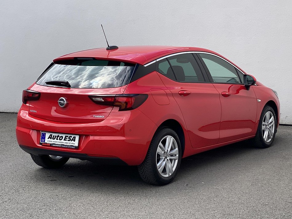 Opel Astra 1.4 T Innovation