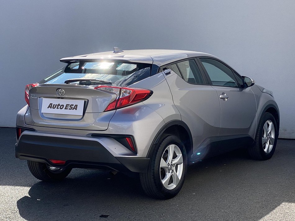 Toyota C-HR 1.2i 