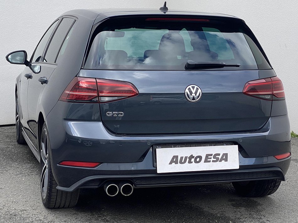 Volkswagen Golf 2.0 TDi GTD