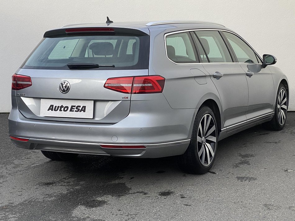 Volkswagen Passat 1.6 TDi Highline