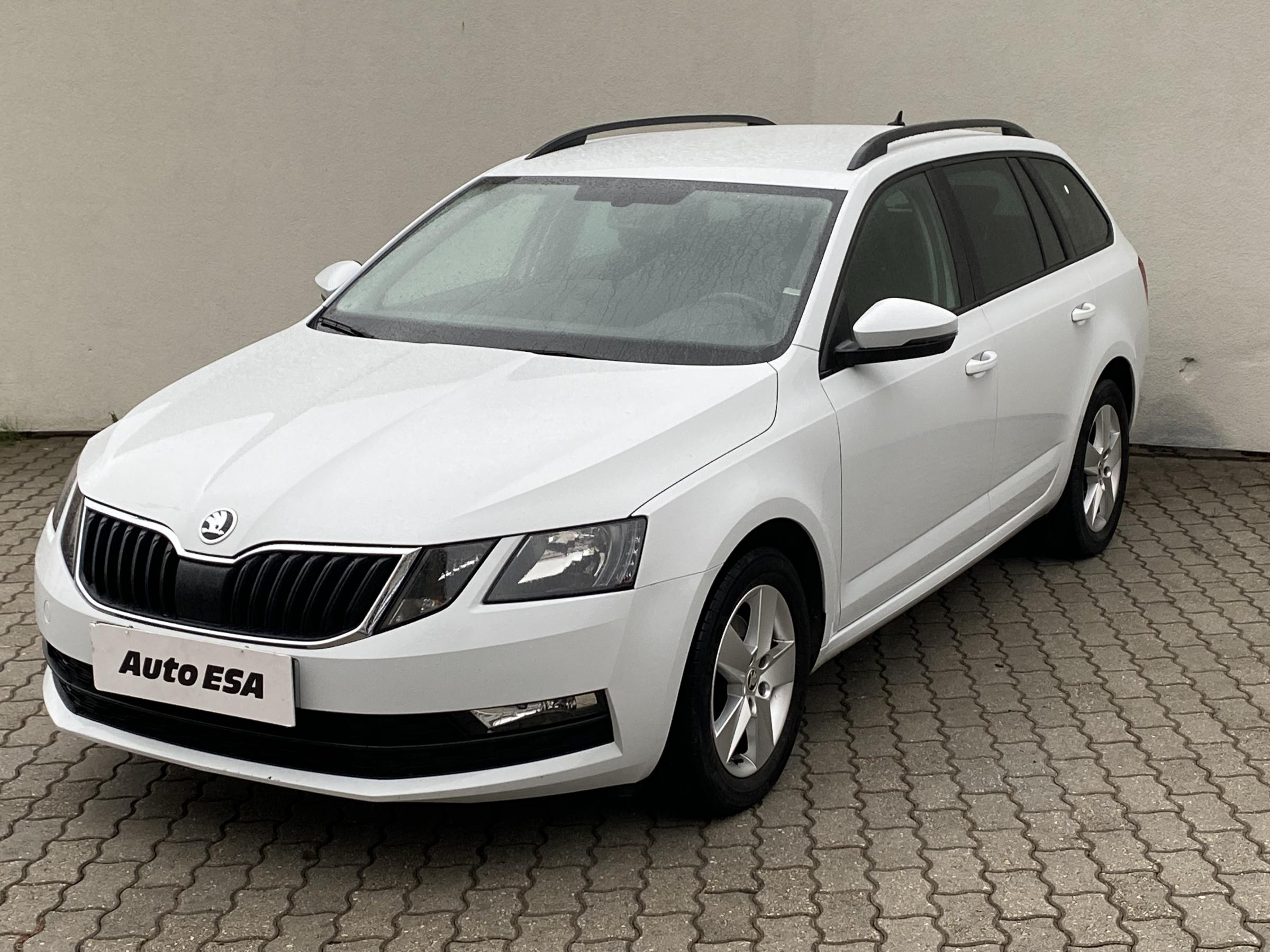 Škoda Octavia III, 2020 - pohled č. 3