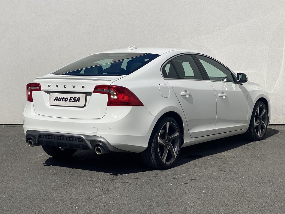 Volvo S60 2.0D4 