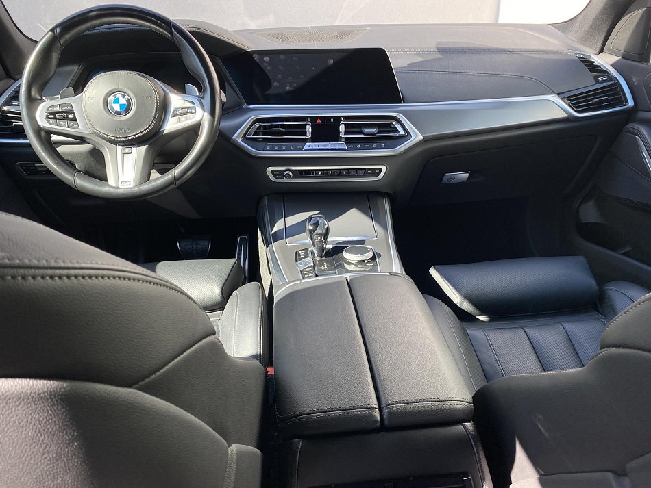 BMW X5 3.0i  xDrive40i