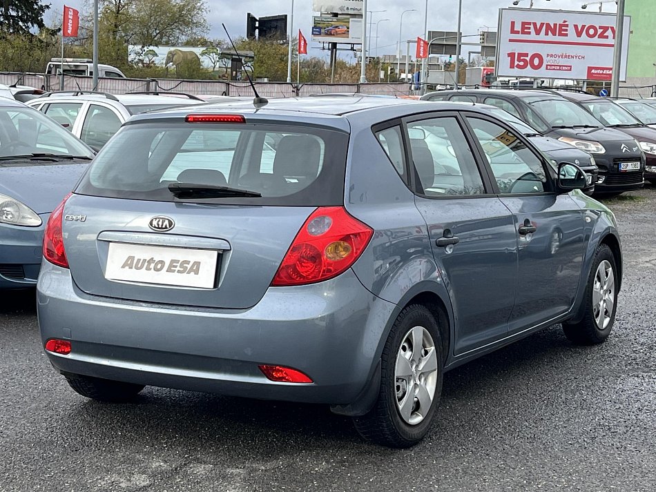 Kia Ceed 1.4i 