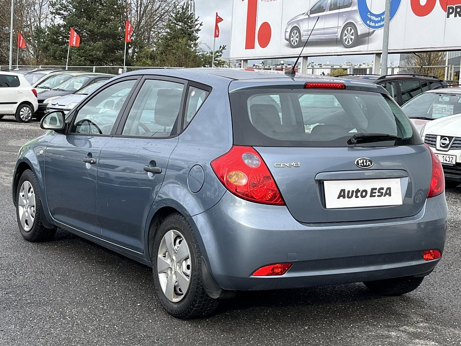 Kia Ceed 1.4i 