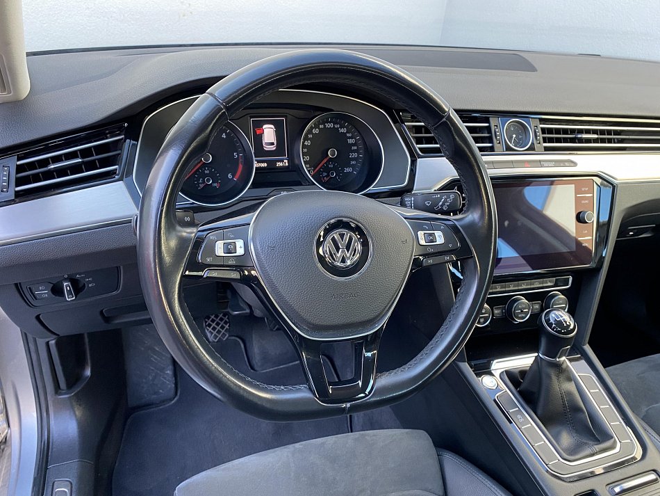 Volkswagen Passat 2.0TDi 