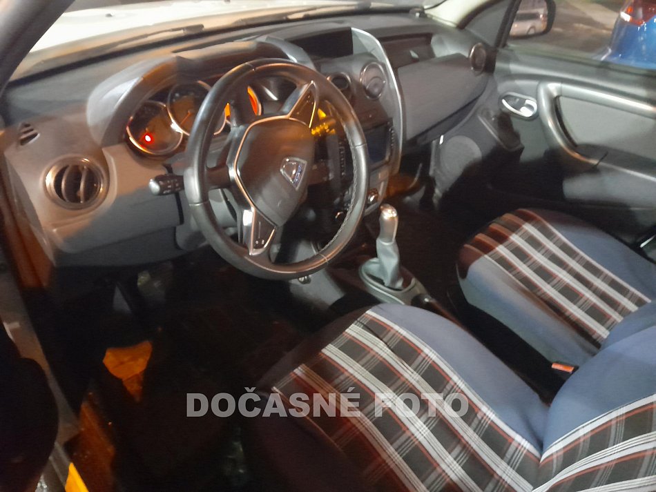 Dacia Duster 1.6i 