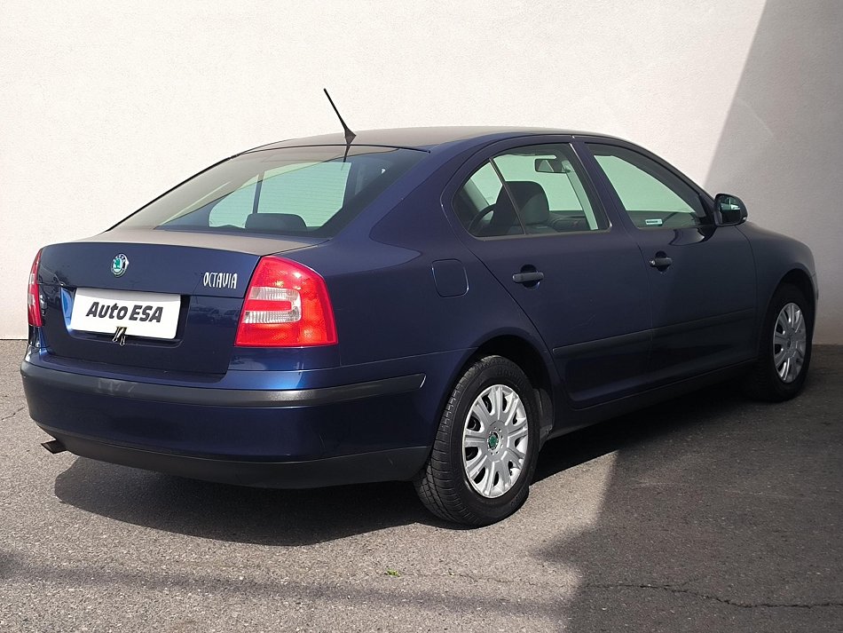 Škoda Octavia II 1.6 MPi Tour