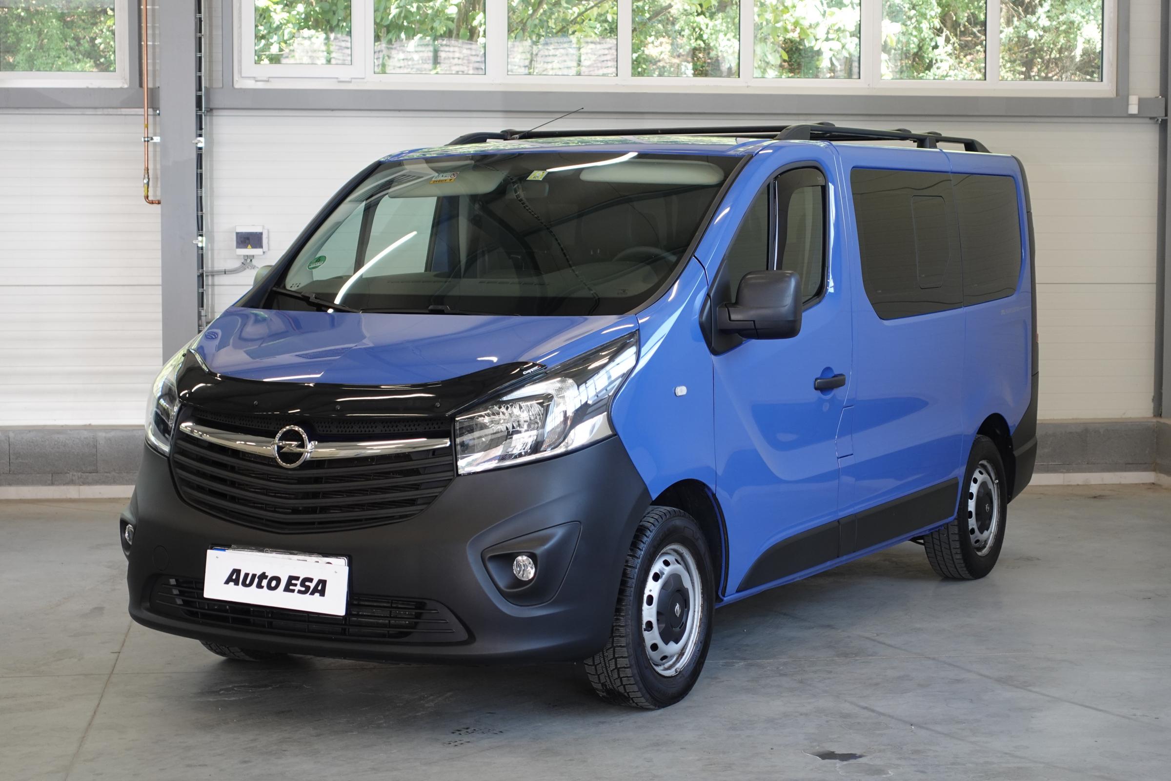 Opel Vivaro, 2015 - pohled č. 3